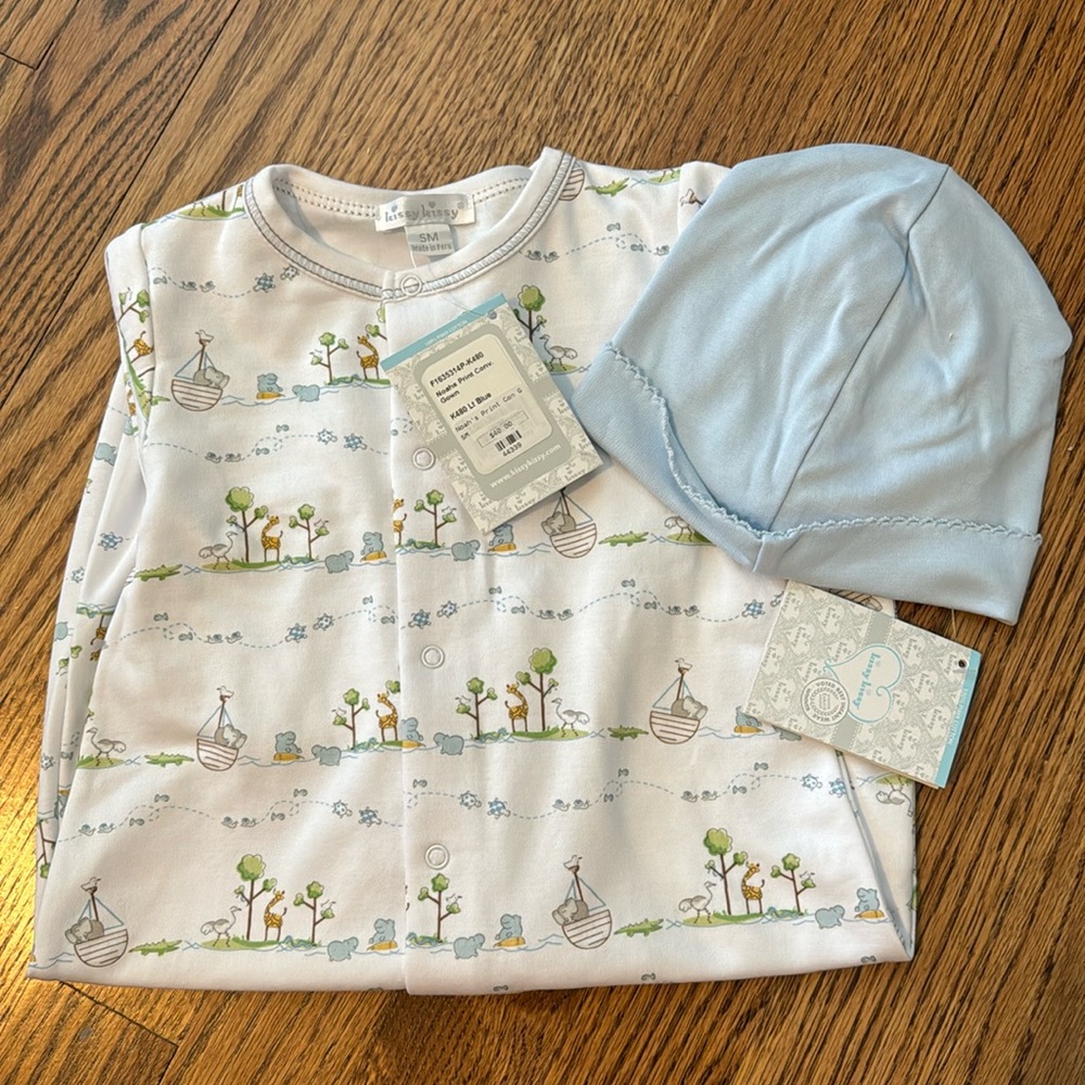 Kissy Kissy Gown and Cap - NWT